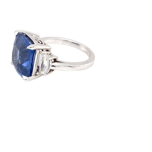 Elegant side profile of Blue Ceylon sapphire ring in 18k white gold – New Orleans luxury jewelry