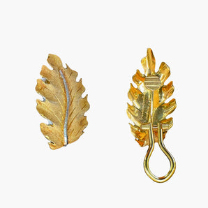 Detailed texture of 18k gold Buccellati leaf earring – fine Italian design in New Orleans collection