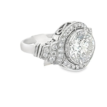Side angle of platinum engagement ring with round brilliant diamond – New Orleans wedding jewelry